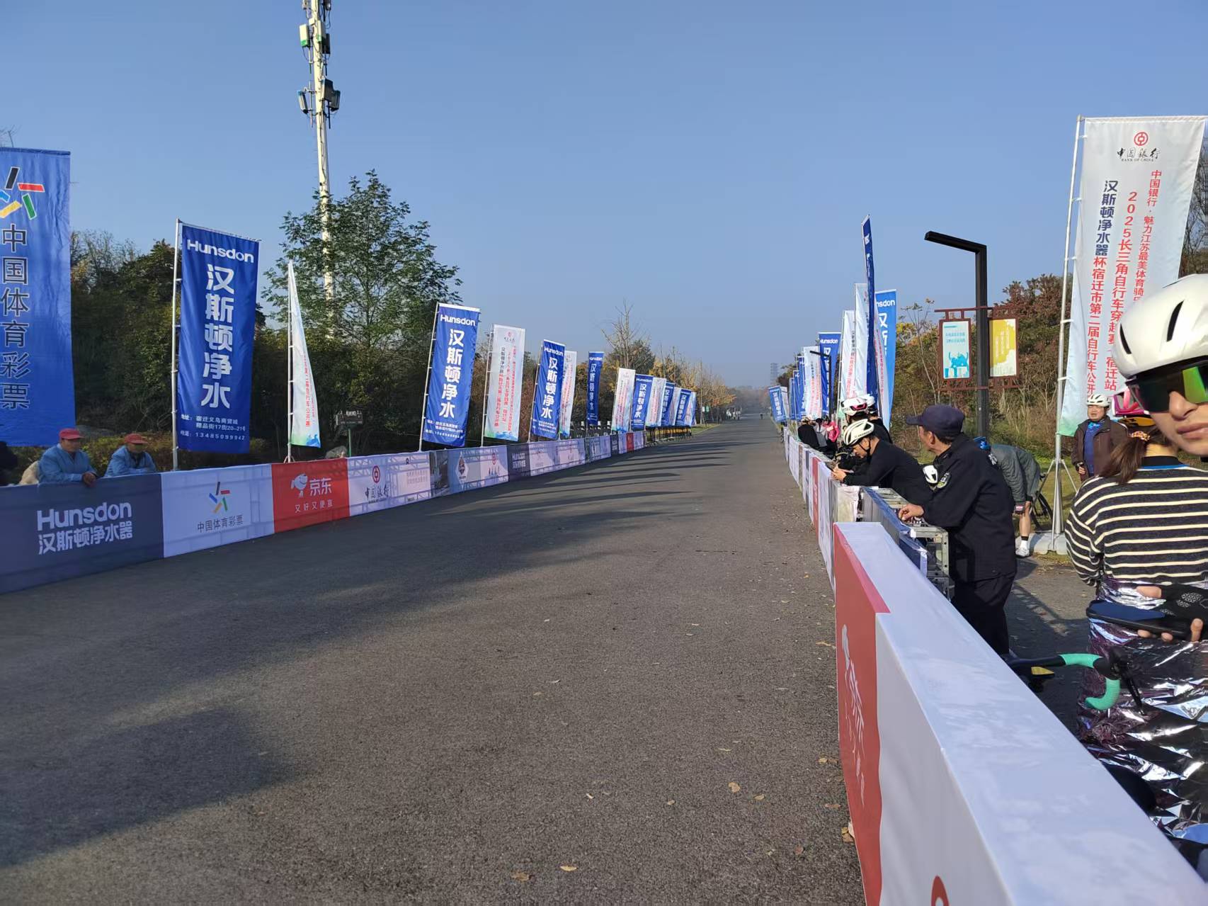 5dbd257f4d0b750eb1e7b51cbf31ae8d(1) 5dbd257f4d0b750eb1e7b51cbf31ae8d(1)